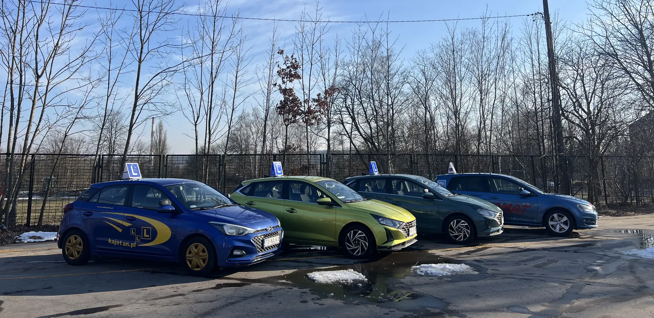 Samochody szkoleniowe OSK Kajetan.pl z kogutami L